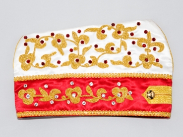 Preview: 315/3 Schiffchen mit Stickerei und Steinen